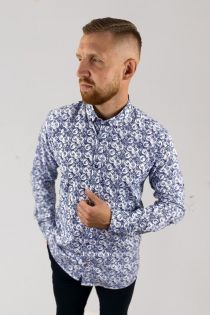 Výrazná slim fit košeľa