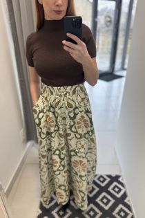 Vzorovaná zelená sukňa