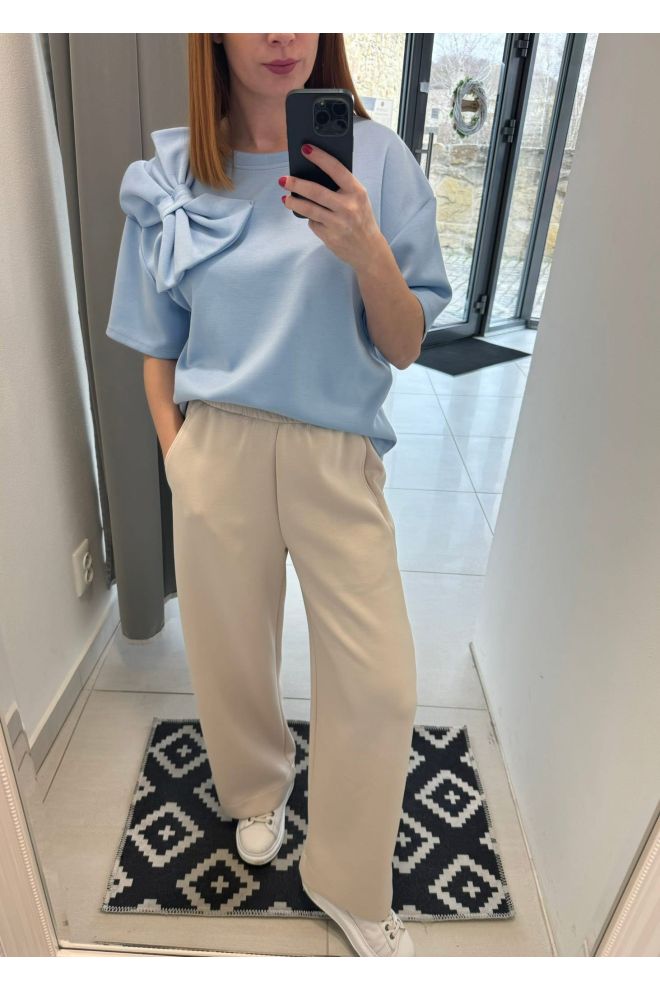 Béžové teplákové nohavice