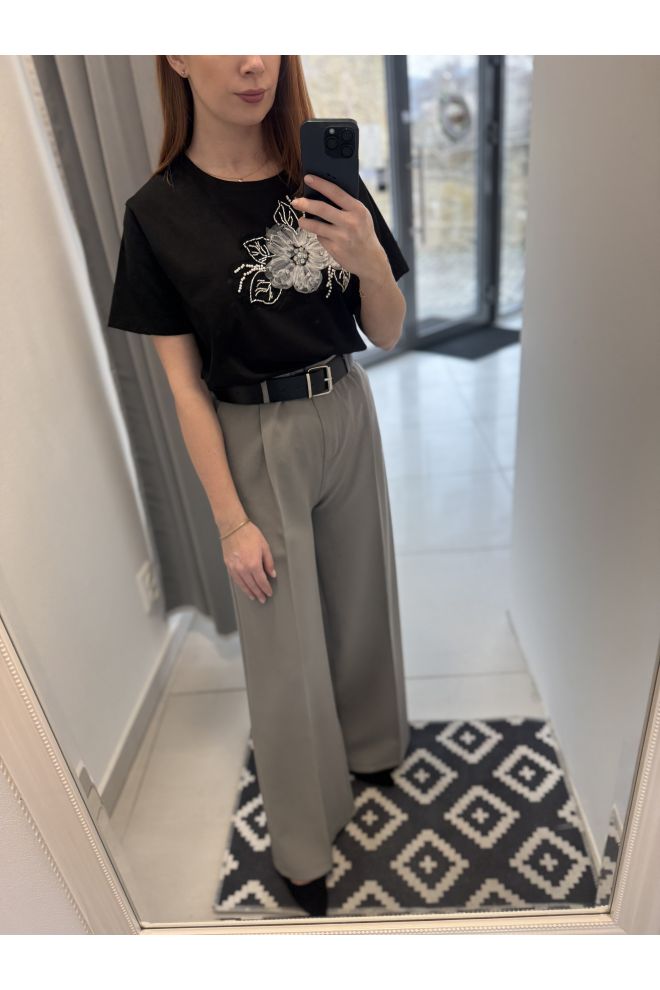 Široké šedé nohavice